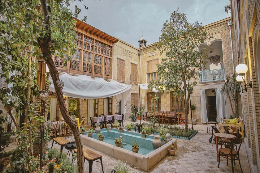 رزرو هتل درب شازده شیراز